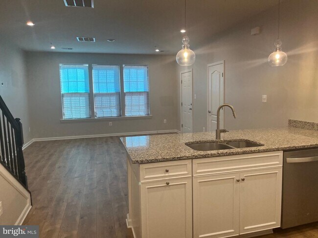 Building Photo - 9430 James MacGowan Ln