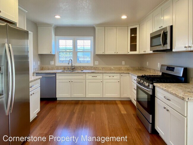 Foto del edificio - 4 br, 2.5 bath House - 2236 Dianne Dr