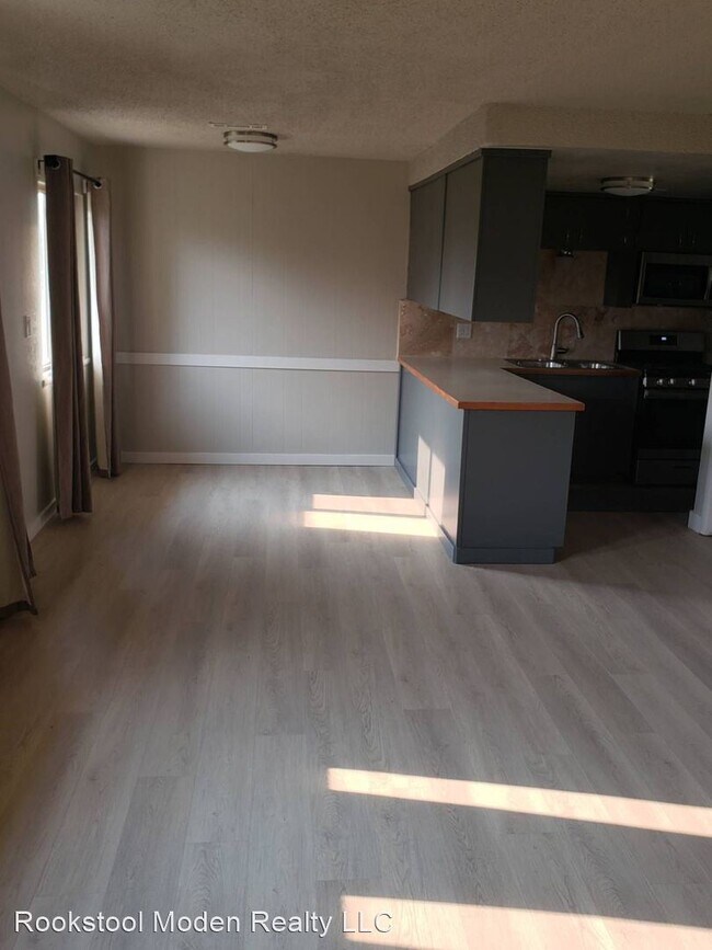 Foto del edificio - 3 br, 1 bath House - 2419 Union Ave.