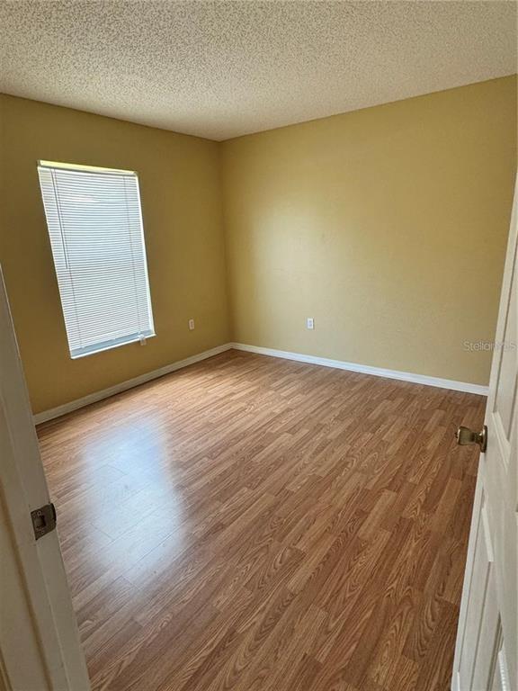 Foto del edificio - 15 Prattwood Ln