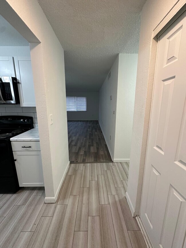 Photo - 505 NW 177th St Townhome