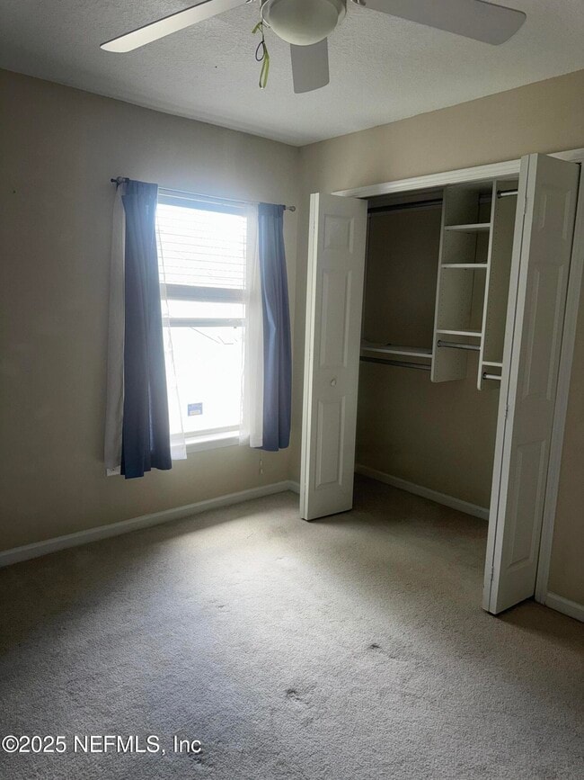 Building Photo - 7067 Deer Lodge Cir