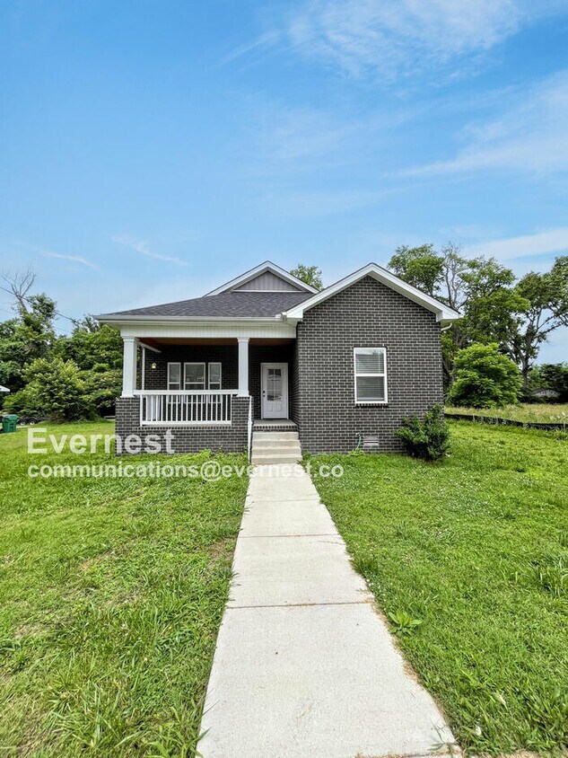 Foto principal - 1903 Ashton Ave