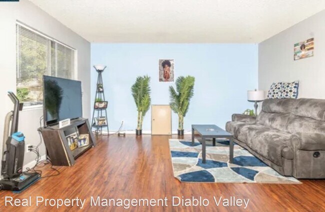 Building Photo - 2 br, 1 bath House - 2317 Lemontree Way Un...