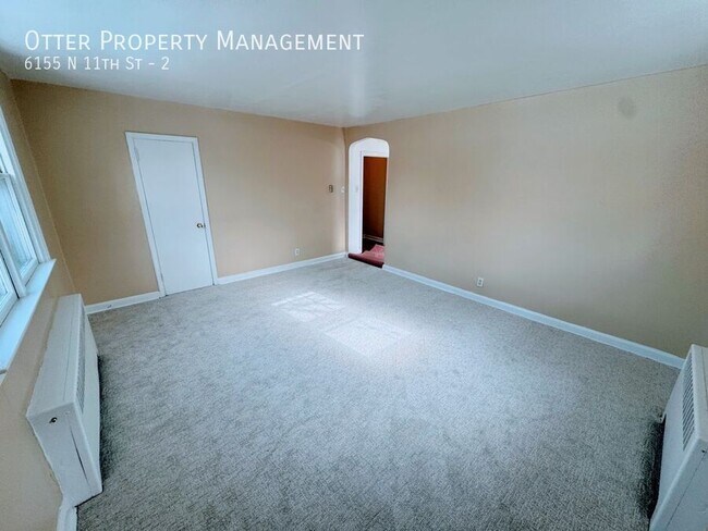 Foto del edificio - 6155 N 11th St