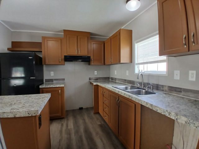 Foto del edificio - 13744 Wesleyan Blvd