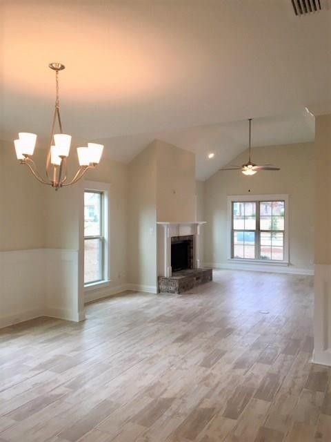 Foto del edificio - 7824 Hemlock St