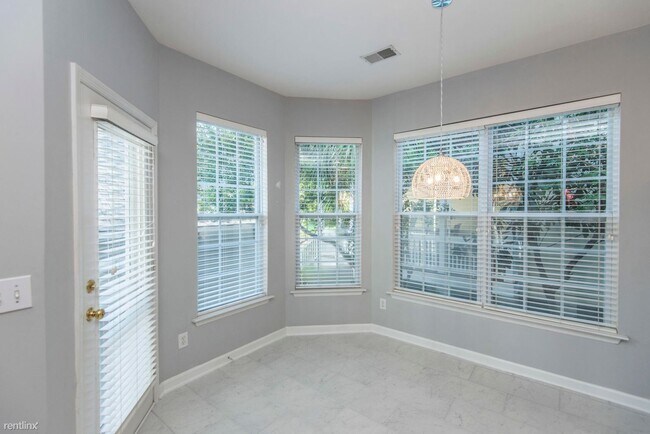 Building Photo - 4 br, 2.5 bath House - 132 Etiwan Park St