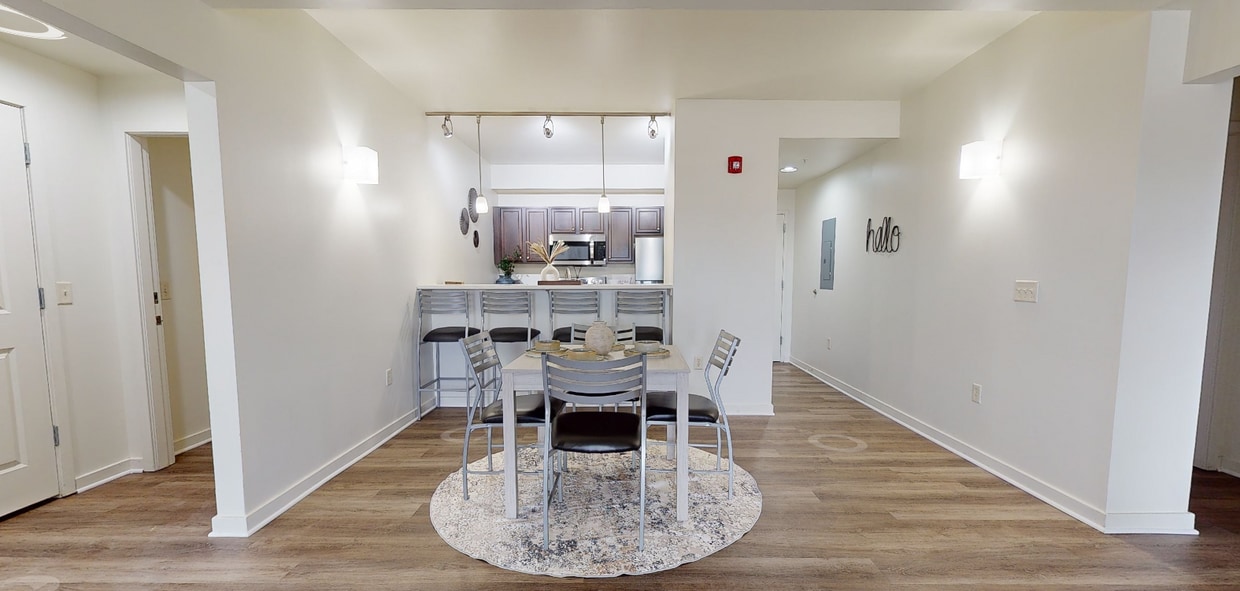 Photo - 865 East Apartments