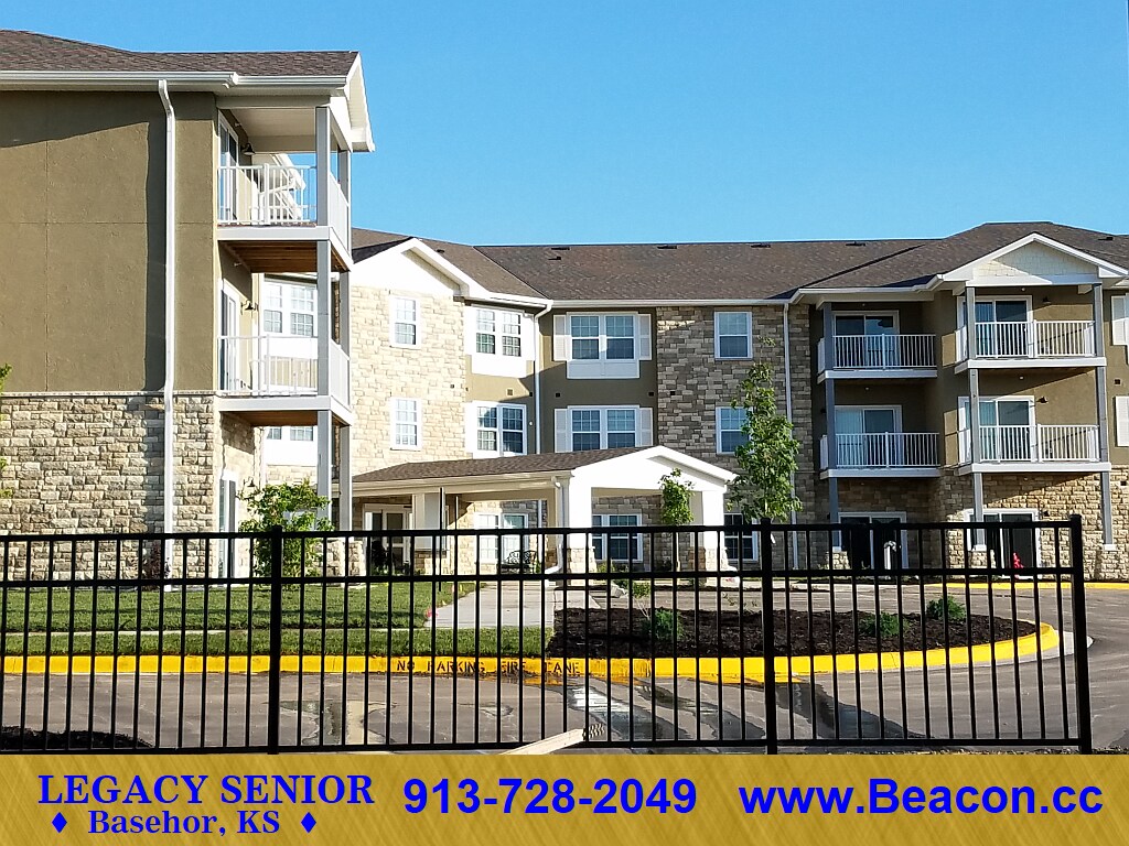 Foto principal - 2429 155th St