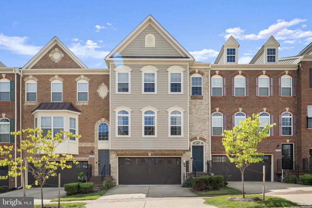 Foto principal - 15305 Kettlebaston Ln