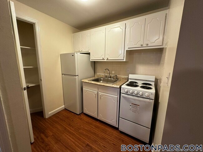 Foto del edificio - 1315 Commonwealth Ave