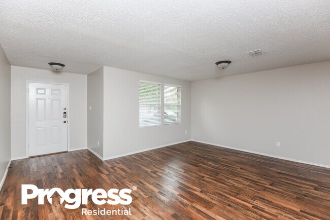 Building Photo - 3845 German Pointer Way