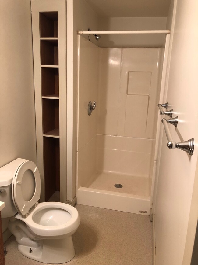 Building Photo - 15 LLC-10 Macomb