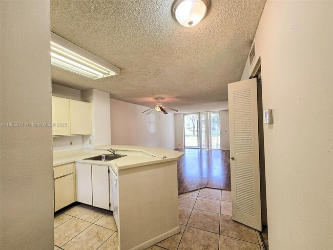 Building Photo - 8730 N Sherman Cir