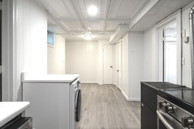 Foto del edificio - 5 Stoneland Rd