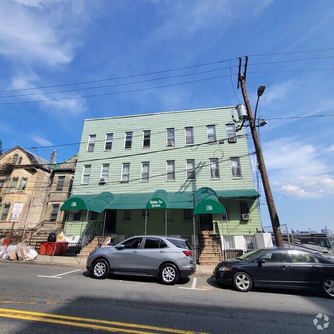 Apartments for Rent in Hoboken NJ with a Balcony 606 Rentals