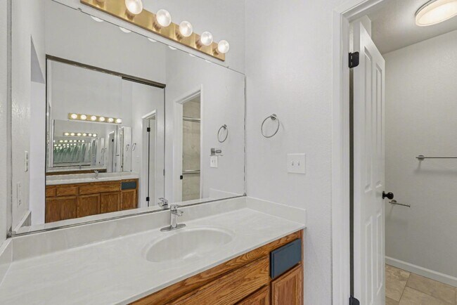 Foto del edificio - 169 Heron Dr