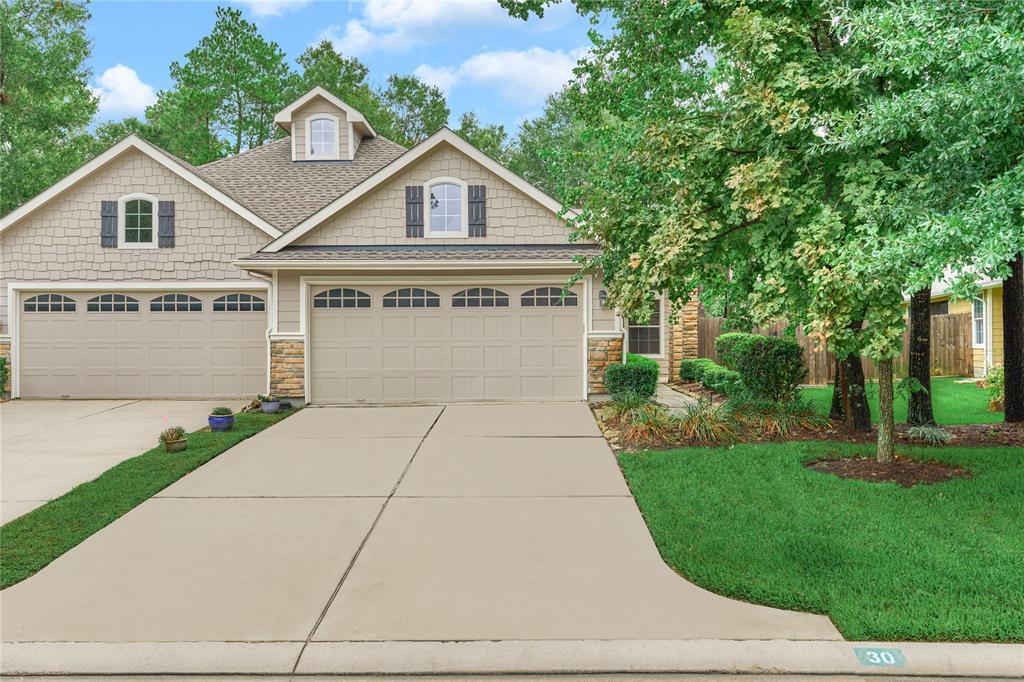 30 Abercrombie Pl, Conroe, TX 77384 Condo for Rent in Conroe, TX