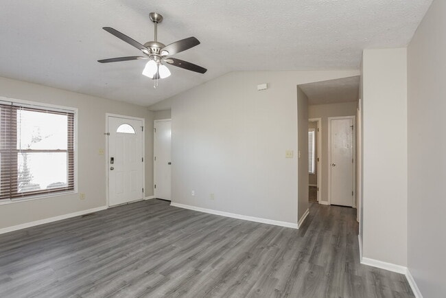 Building Photo - 4511 Tucson Dr