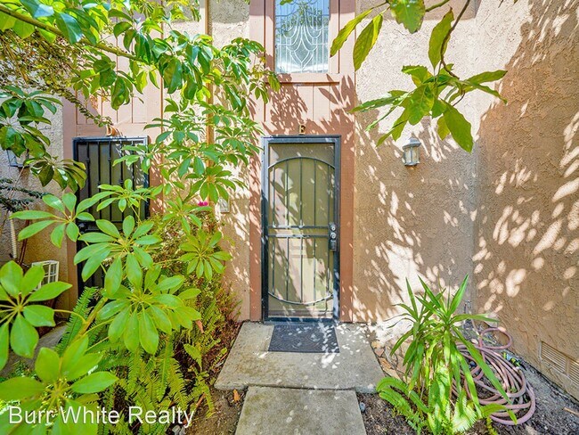 Building Photo - 3 br, 2.5 bath House - 2286 Pacific Ave Un...