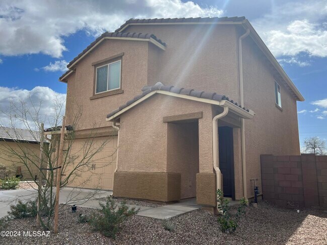 Foto del edificio - 12533 W Red Orchid St