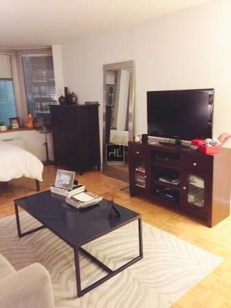 Foto del edificio - 500 W 43rd St