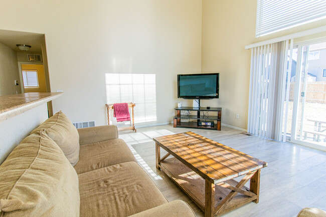 Building Photo - 6301 Dancing Moon Way