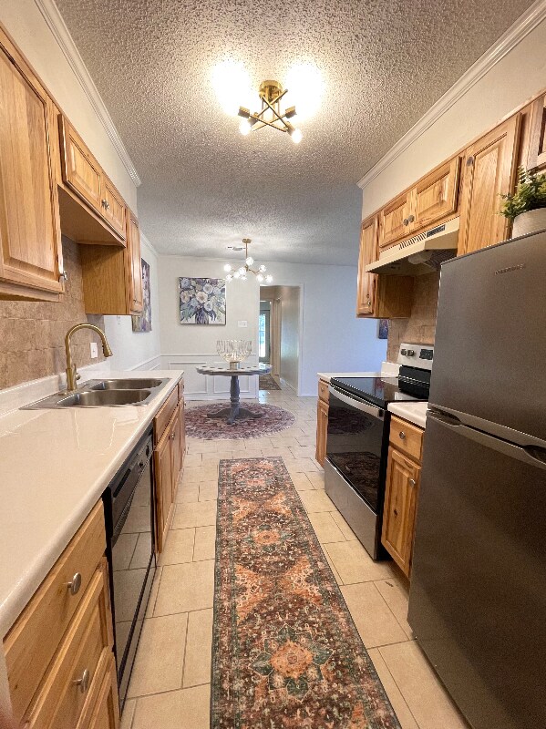 Building Photo - 914 Terry Trail