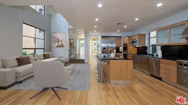 Foto del edificio - 143 Union Jack Mall