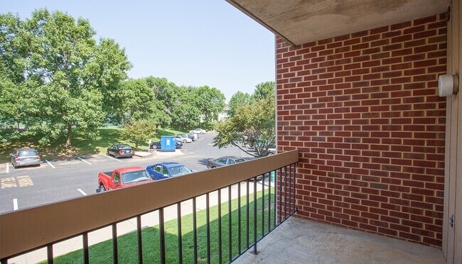 Building Photo - 1034 Blue Ridge Dr