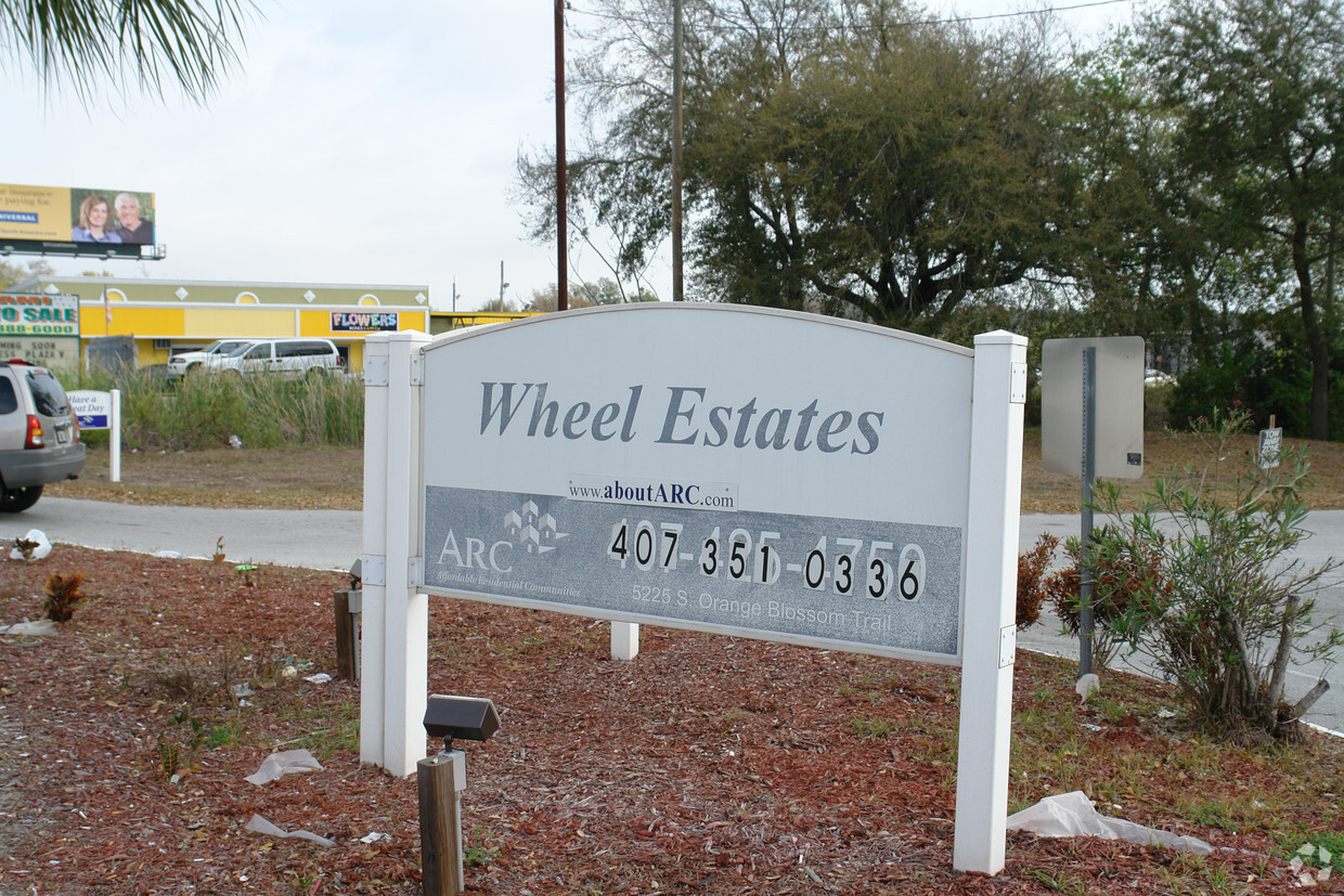 Building Photo - Wheel Estates