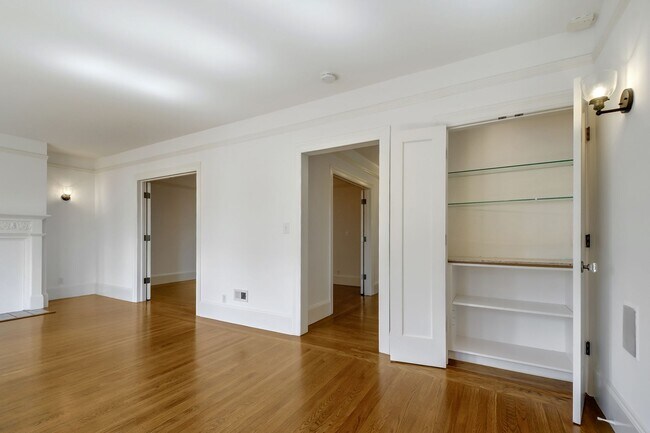 Foto del edificio - 3217 Gough St