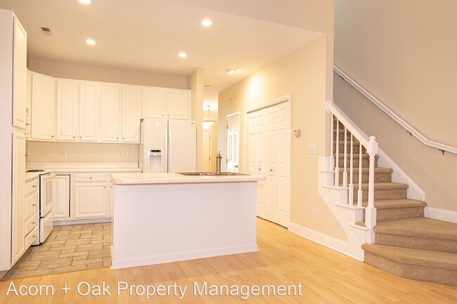 Foto del edificio - 2 br, 2 bath House - 402 Whitmore