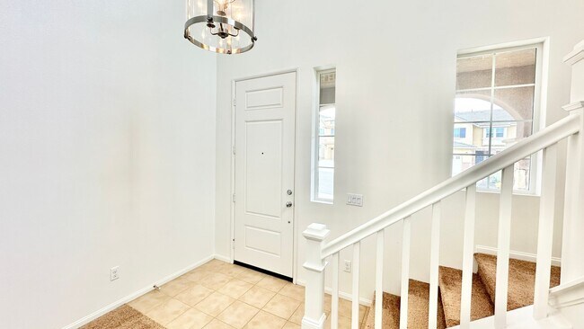 Foto del edificio - Lovely Two Story Home in the Newer Communi...