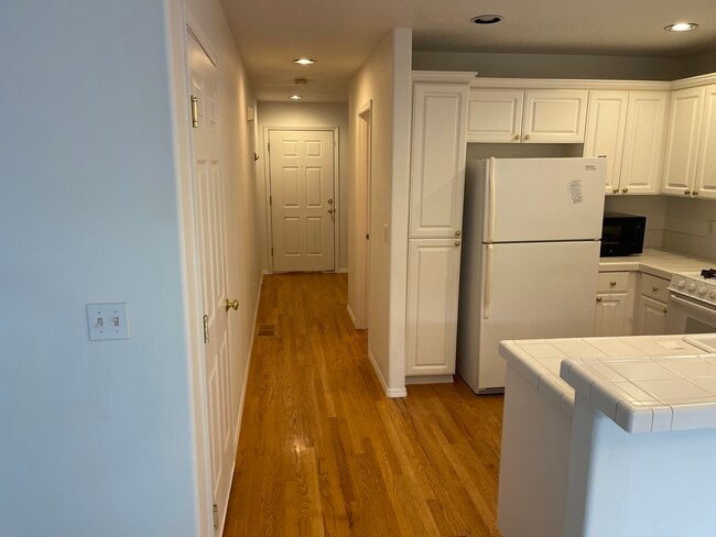 Building Photo - 16586 NW Desert Canyon Dr