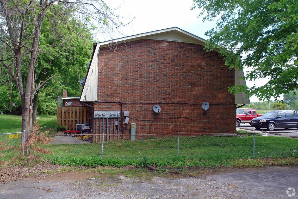 Foto del edificio - 716 NW Hiwassee Ave