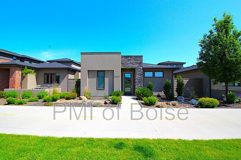 Foto principal - 3845 S Eckert Rd