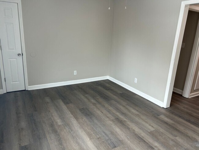 Foto del edificio - 2326 Waterbury St