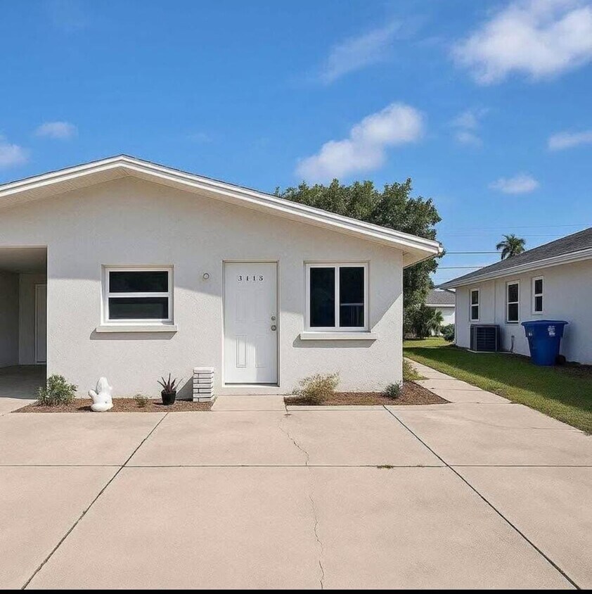 Foto principal - 3115 2nd St