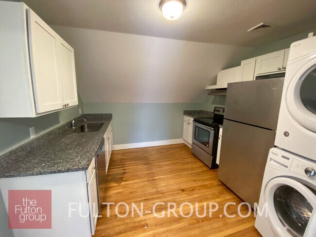 Foto del edificio - 36 Dwight Ave SE