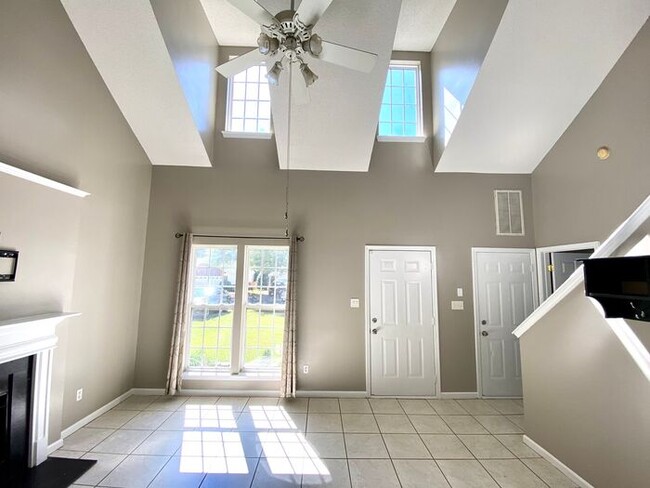 Building Photo - 4324 Bubbling Brook Ct