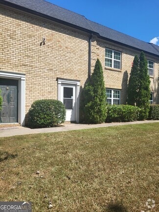 Building Photo - 400 N River Pkwy