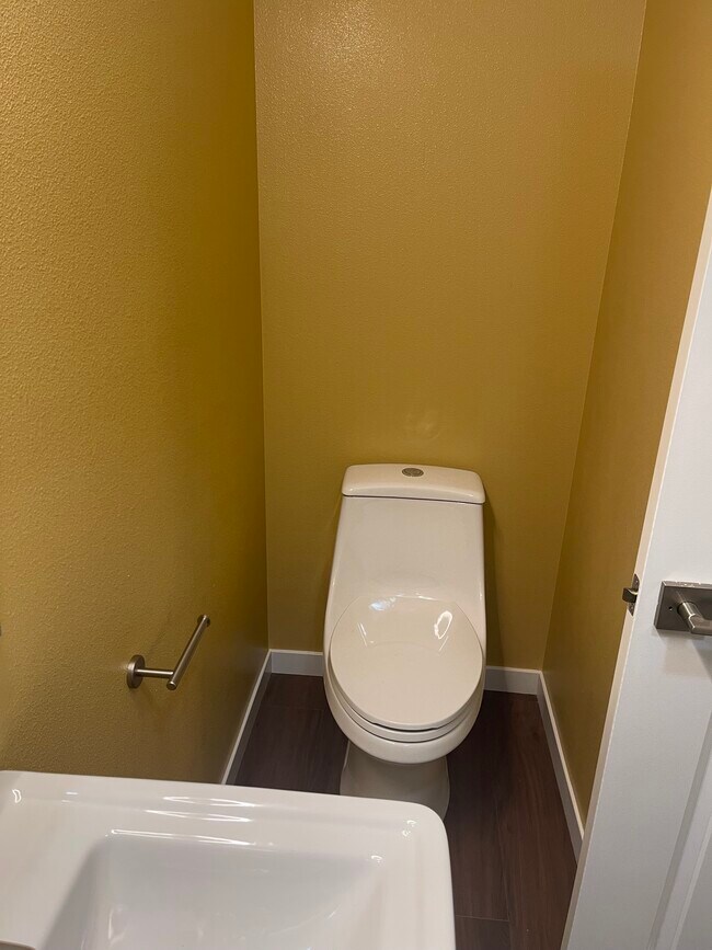 Foto del edificio - 5715 NE 74th Ct