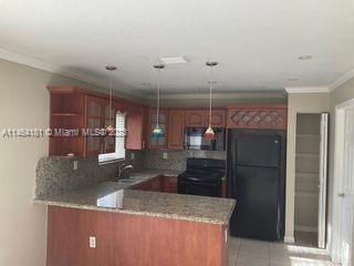 Foto del edificio - 20564 NW 19th Ave