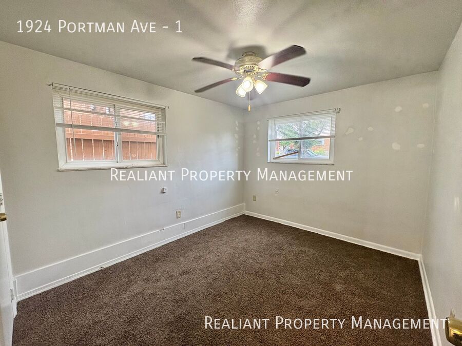 Foto principal - 1924 Portman Ave