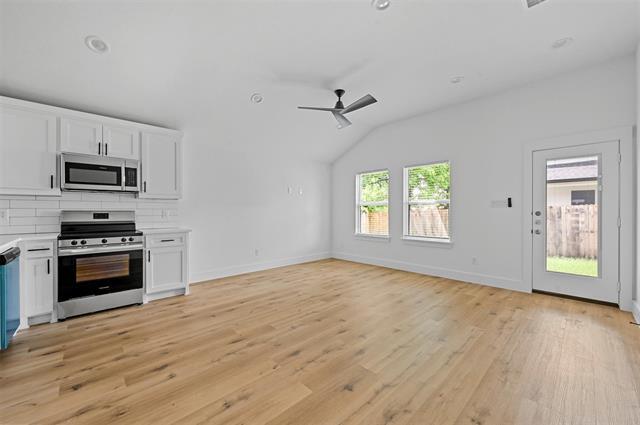 Foto del edificio - 2005 Bourland St