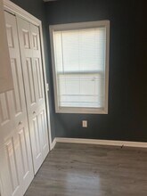 Building Photo - 313 W Kearns Ave