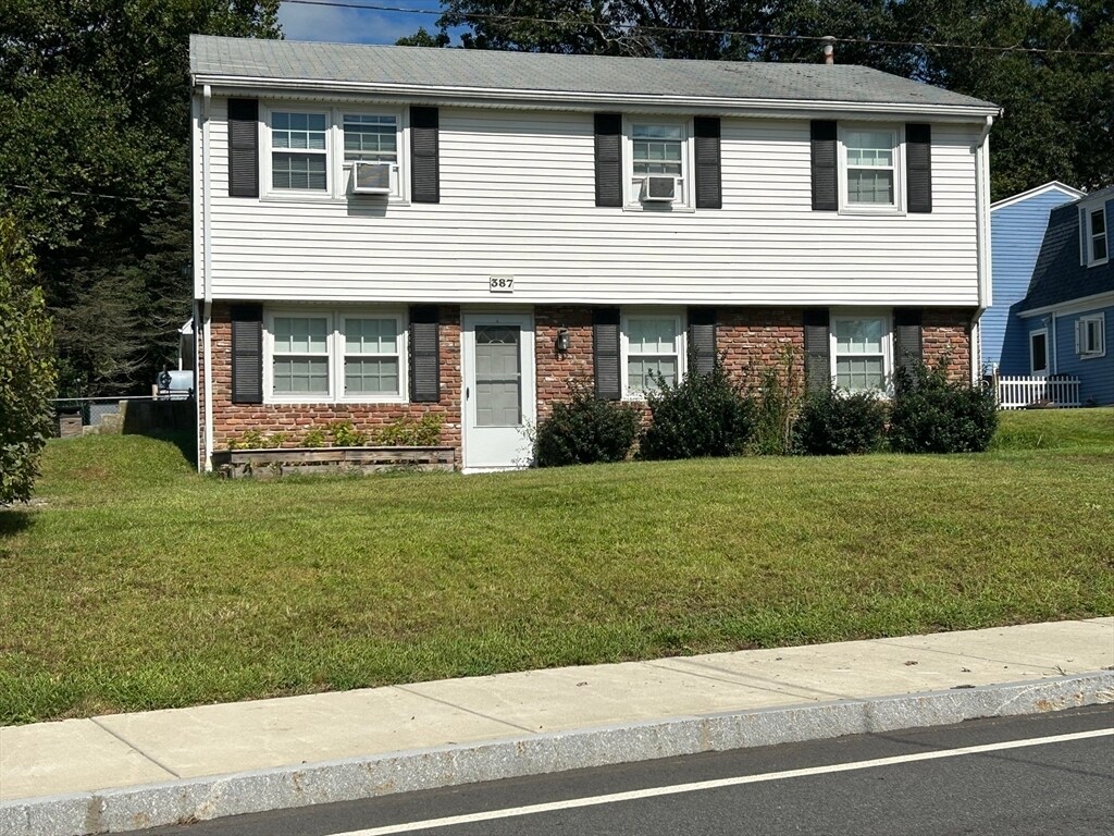 Primary Photo - 387 Mendon Rd