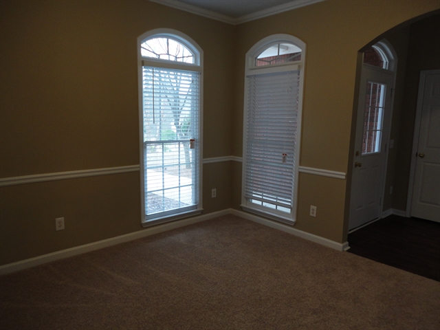 Building Photo - 7610 Golden Sands Dr